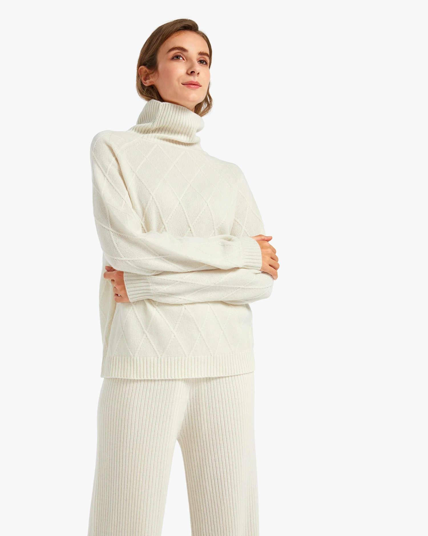 Unique Diamond Knit Cashmere Turtleneck Sweater - Image 7