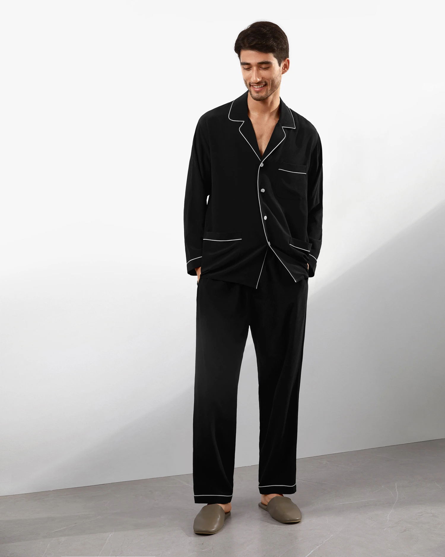 Silk Pajamas Set With Lapel Collar - Image 15