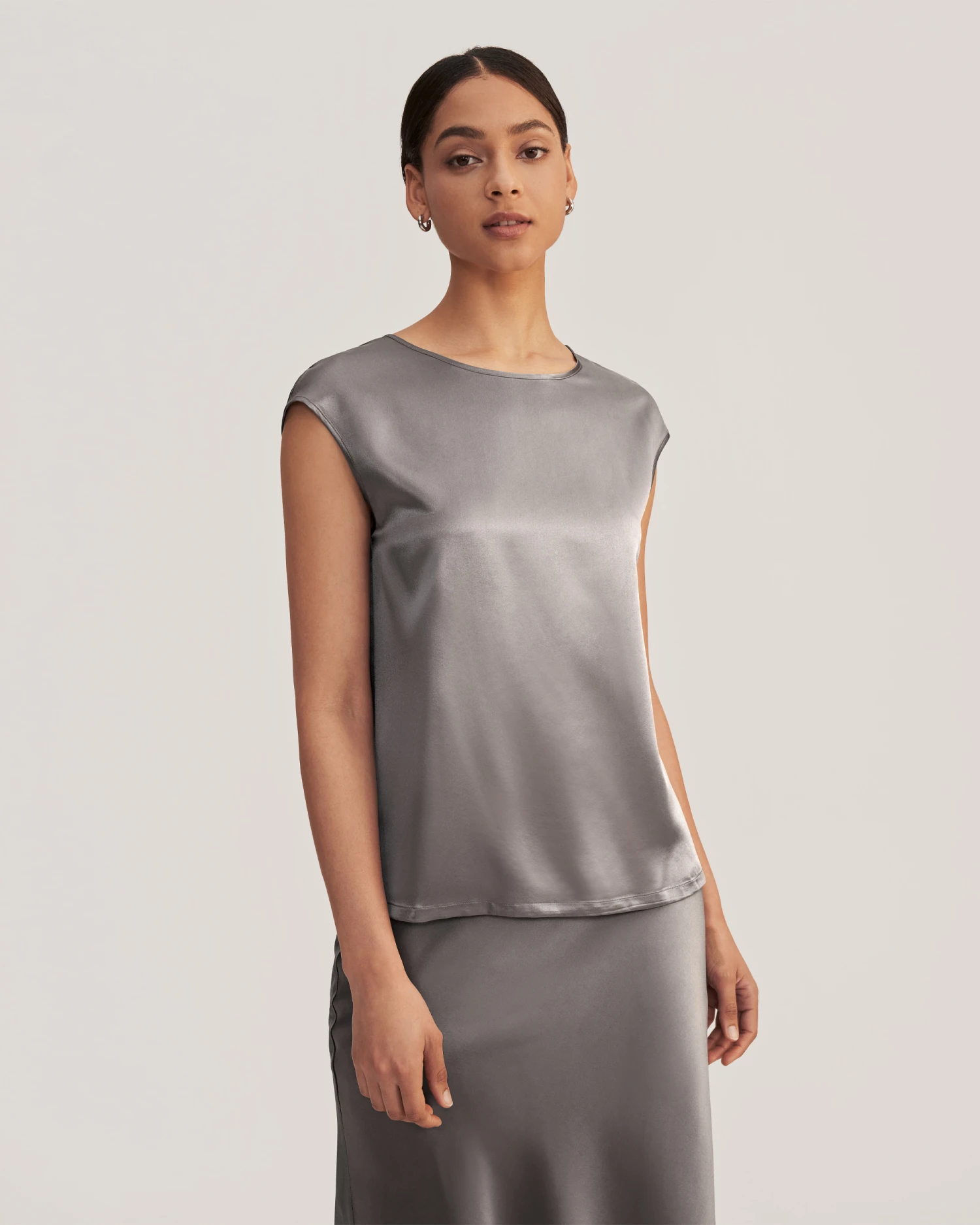 Basic Cap Sleeves Silk Tee For Women - Image 13