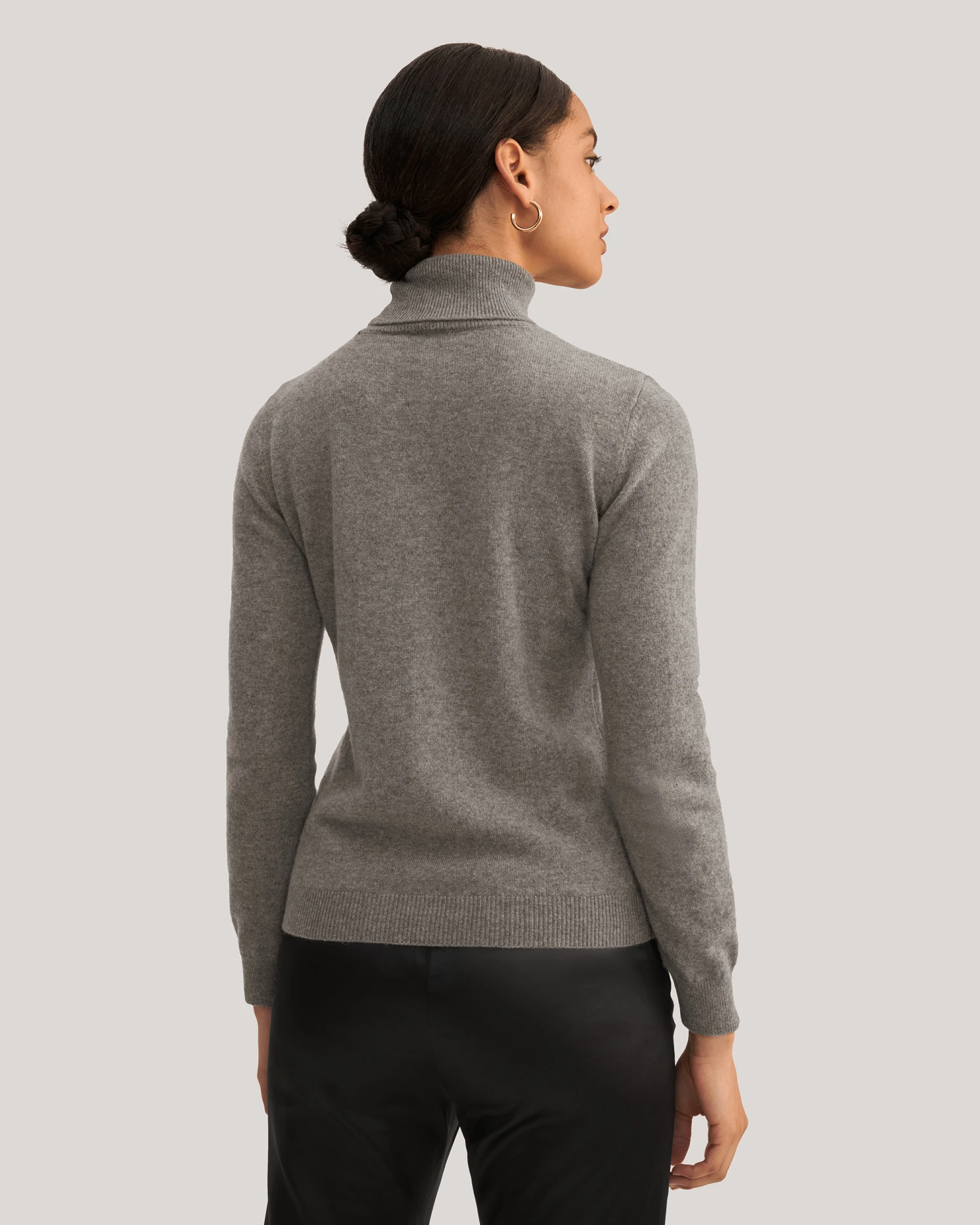 Pure Cashmere Turtleneck Sweater For Women - Image 17