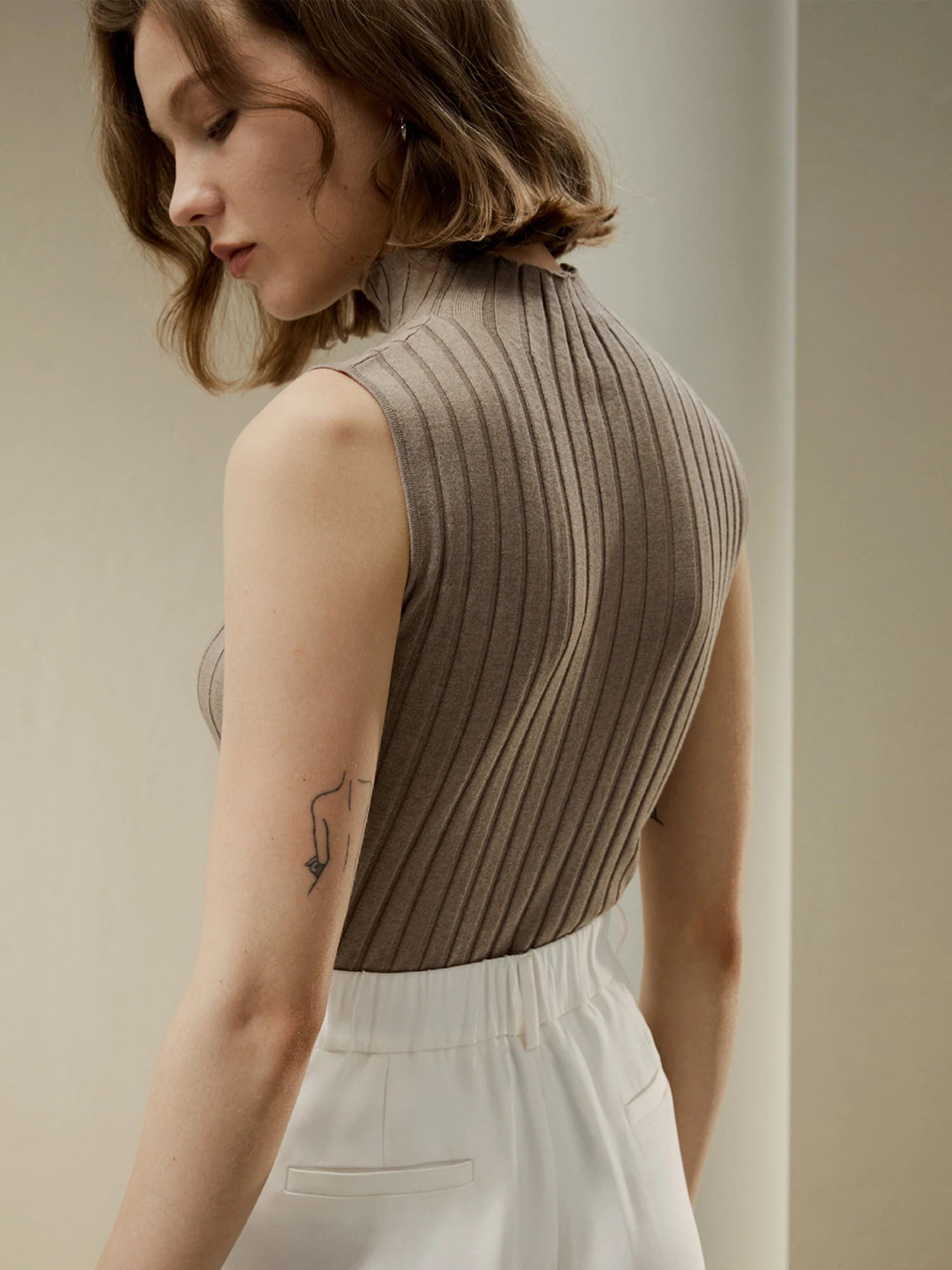 Silk-Cashmere Blend Knit Top - Image 2