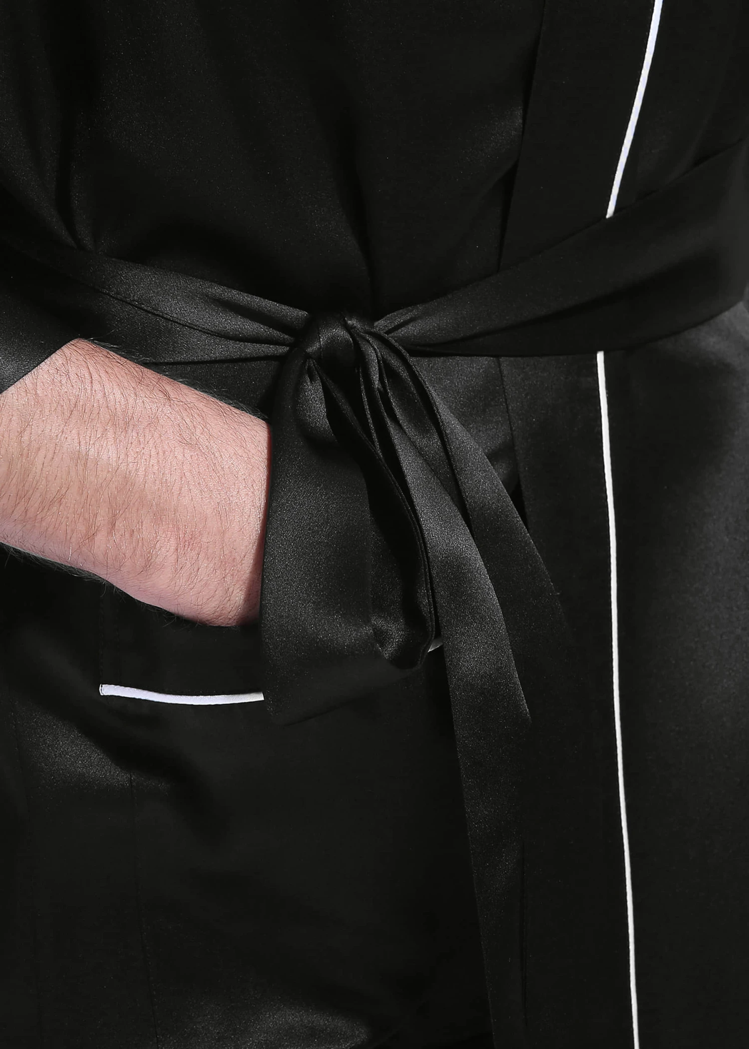 22 Momme Kimono Silk Robe With Piping - Image 8