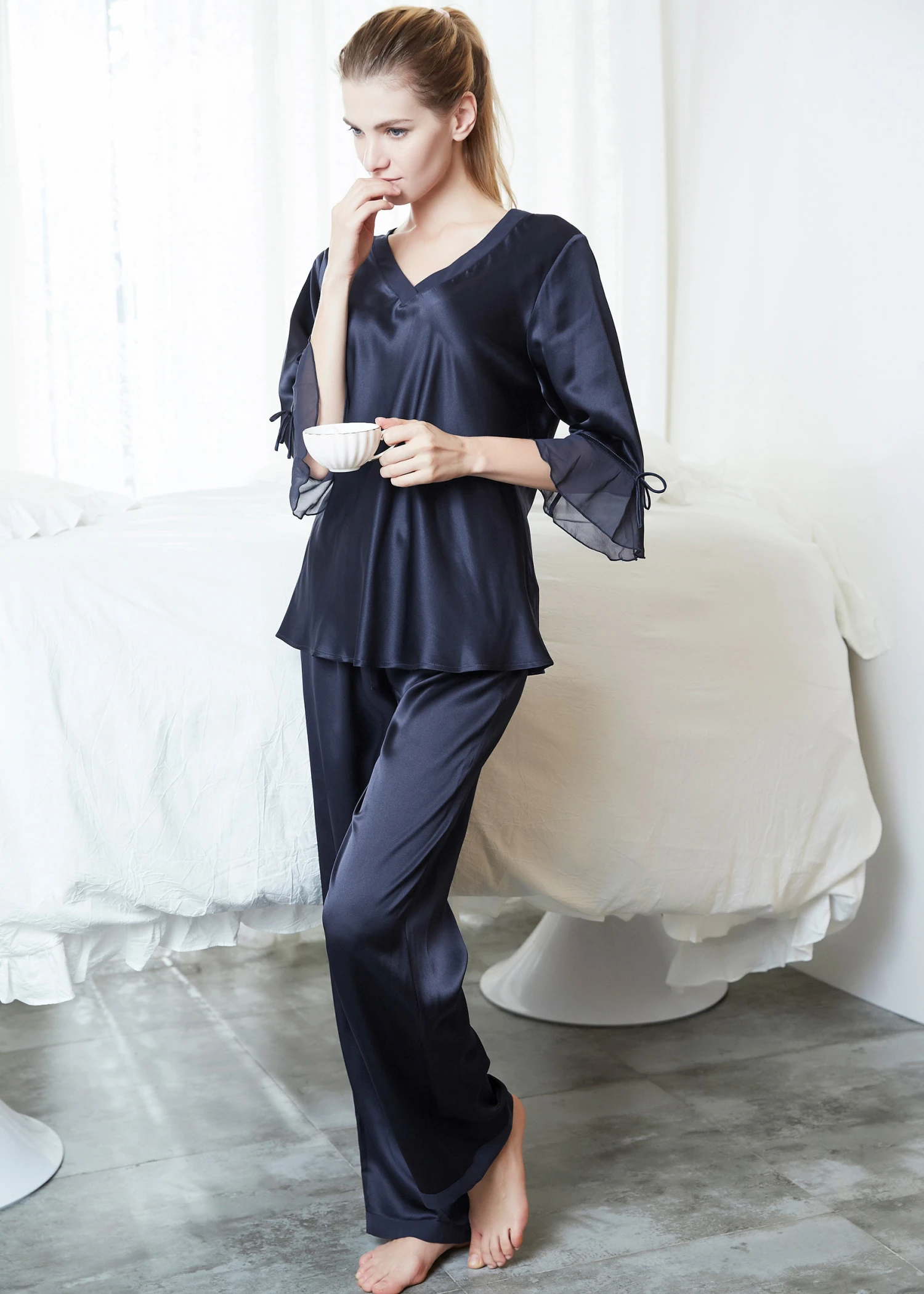 22 Momme Laced Women Silk Pajama Set - Image 9
