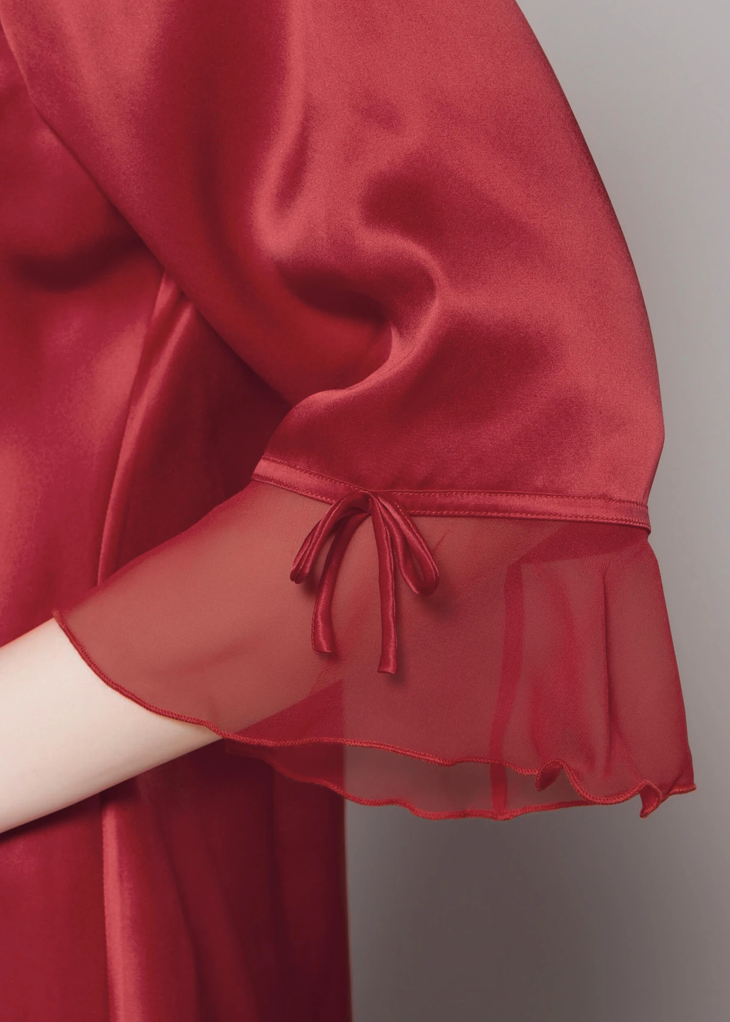 22 Momme Laced Women Silk Pajama Set - Image 7