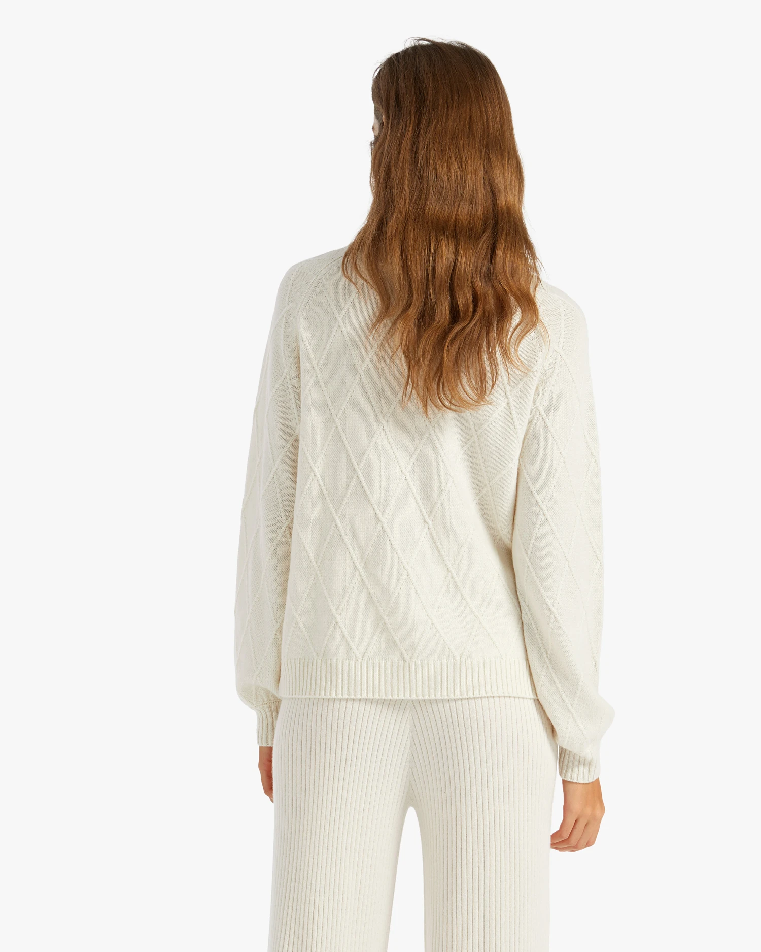 Unique Diamond Knit Cashmere Turtleneck Sweater - Image 8