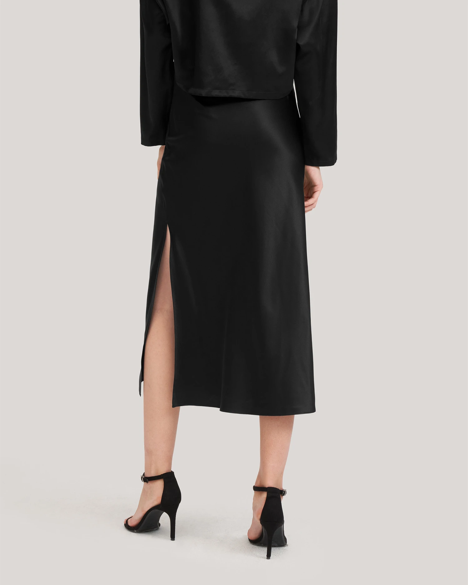 Minimalist Aesthetic Silk Poppy Skirt - Image 2