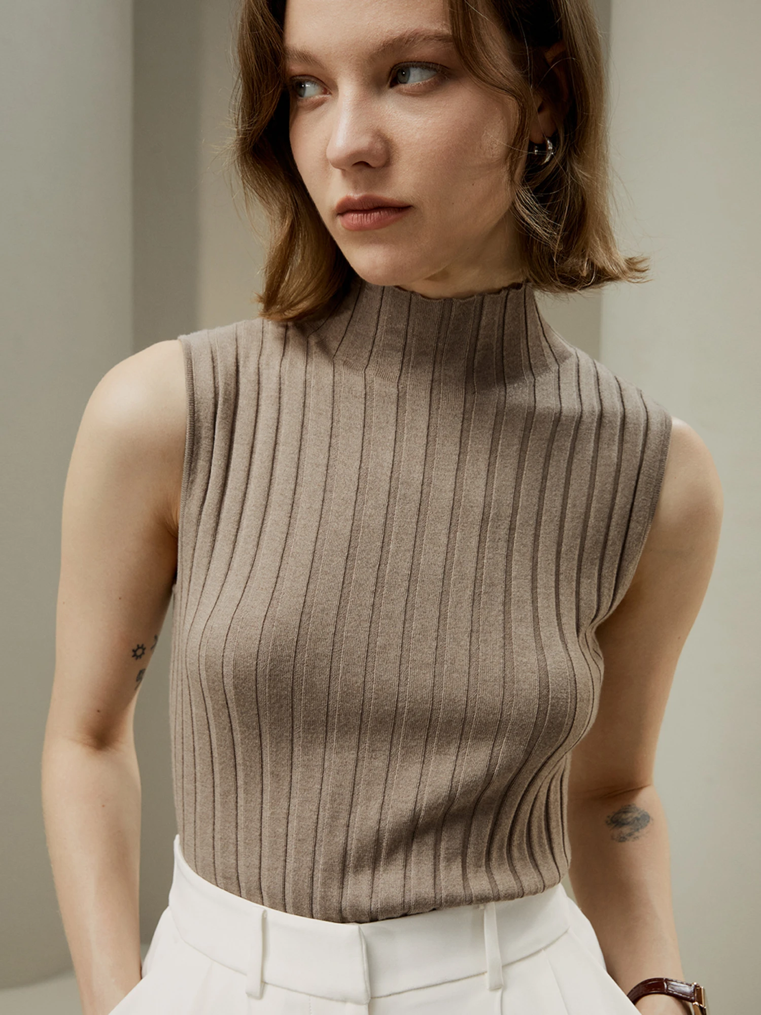 Silk-Cashmere Blend Knit Top - Image 3