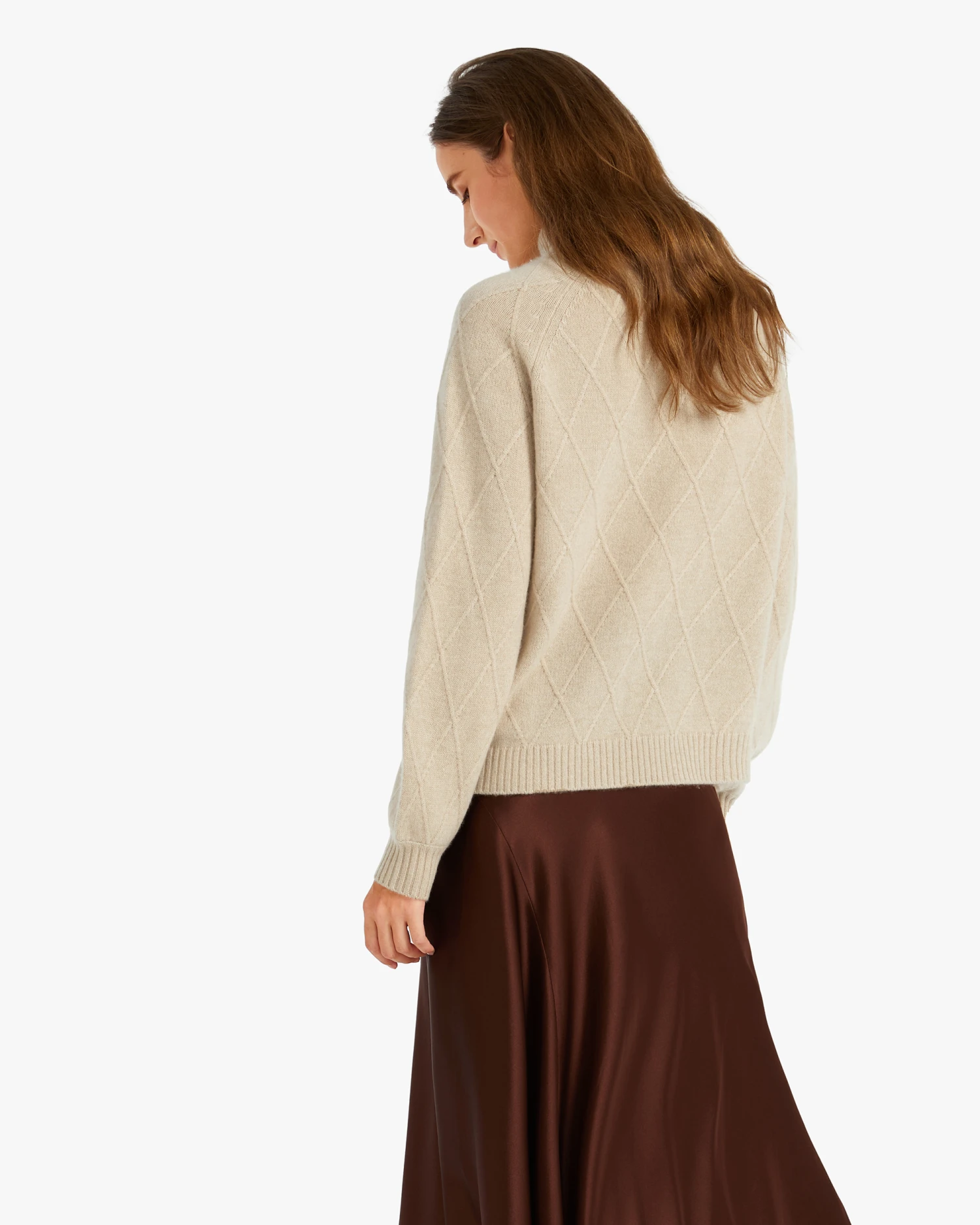 Unique Diamond Knit Cashmere Turtleneck Sweater - Image 18