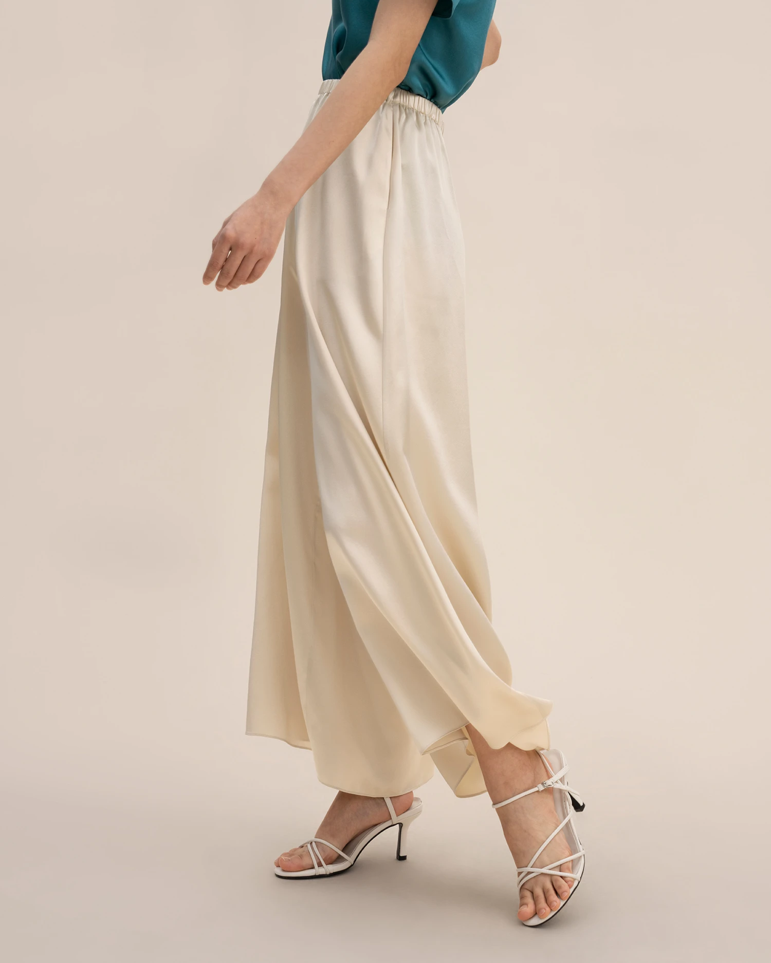 Mulberry Silk Wide-Leg Pant - Image 10