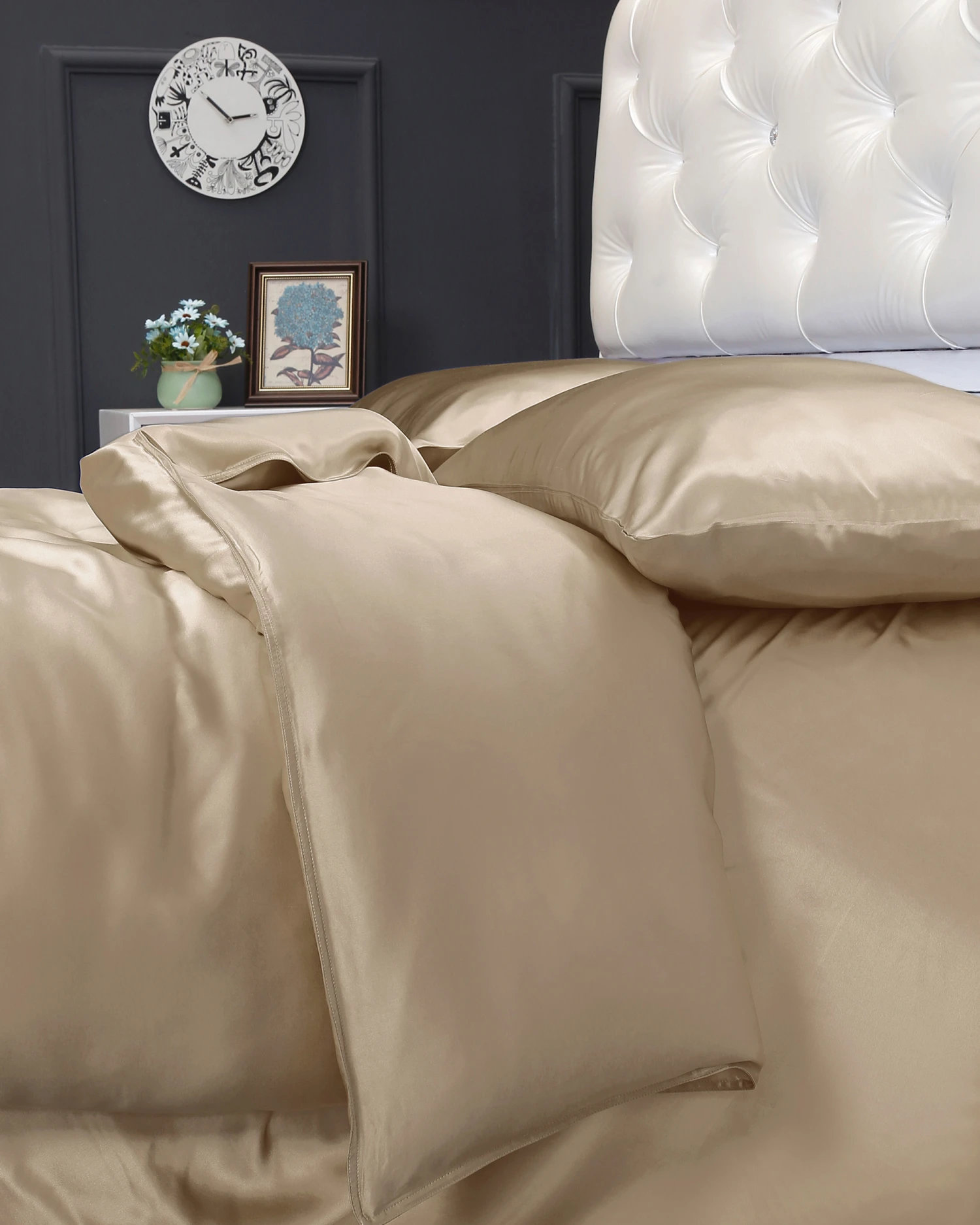 19 Momme Seamless Silk Duvet Cover - Image 19
