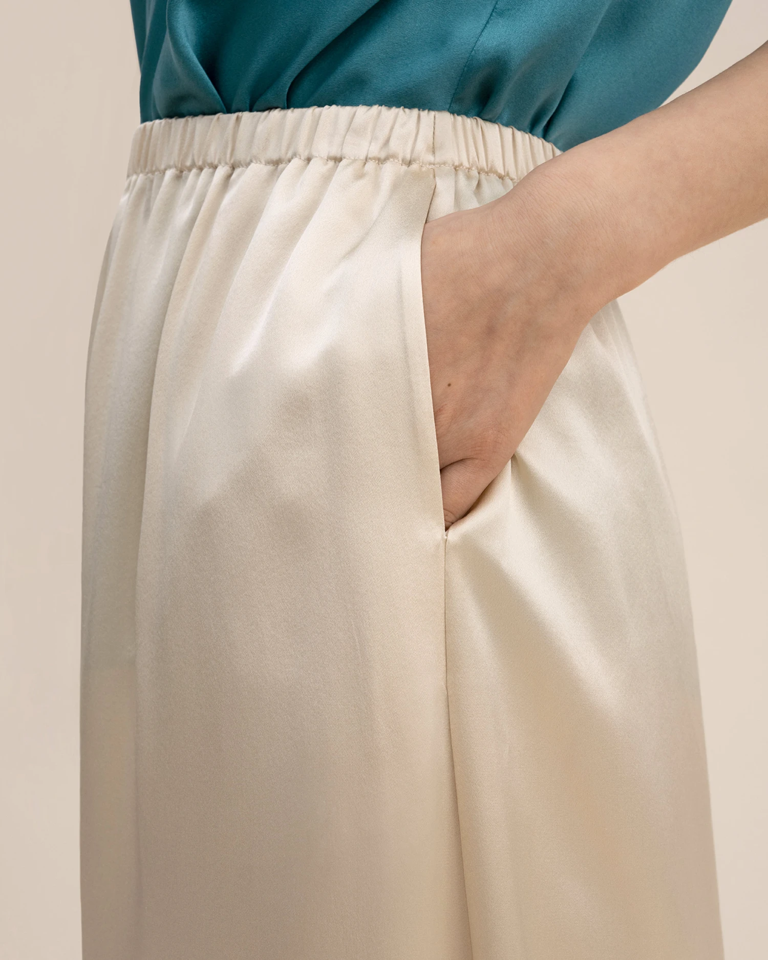 Mulberry Silk Wide-Leg Pant - Image 11