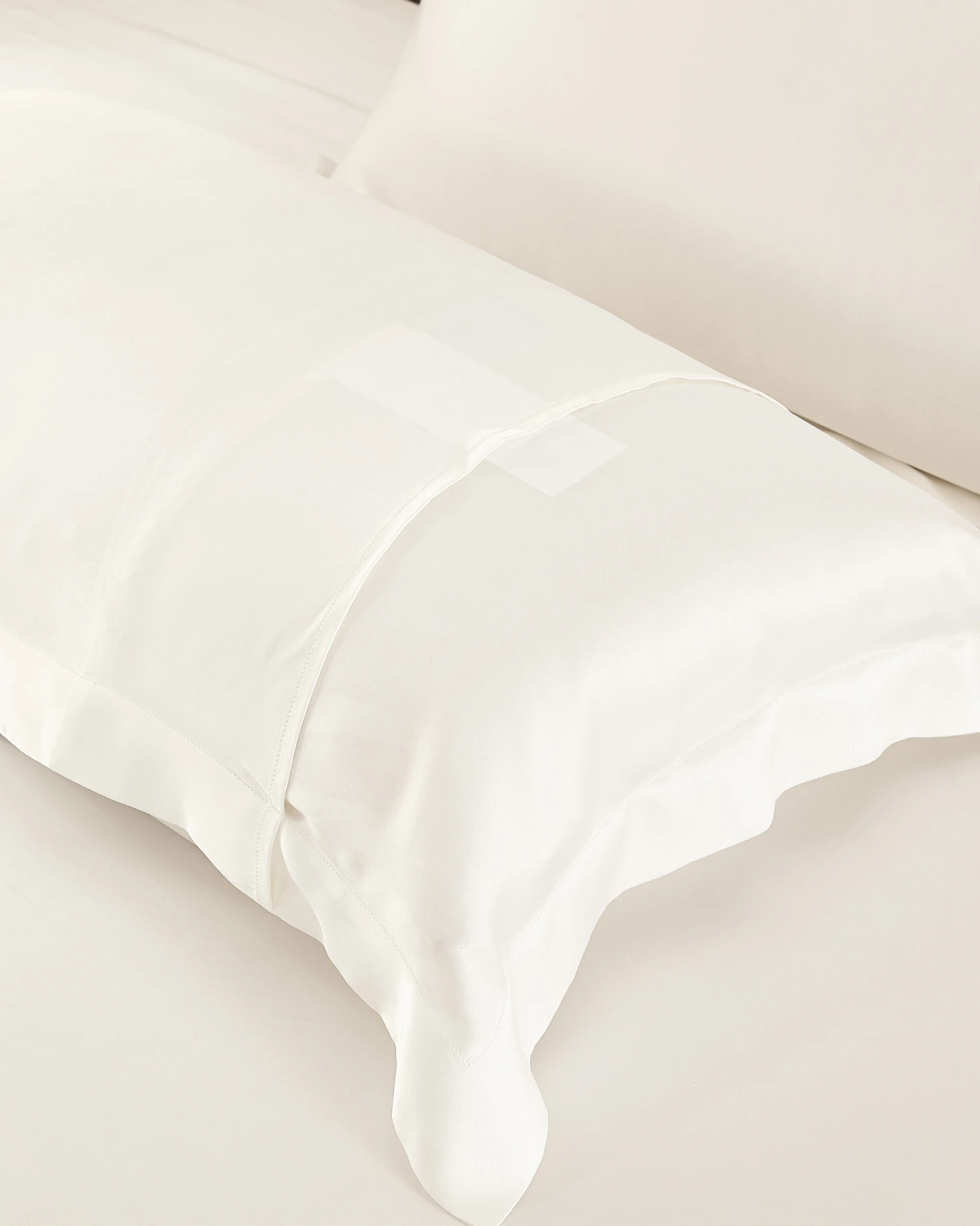 19 Momme Oxford Envelope Silk Pillowcase - Image 5