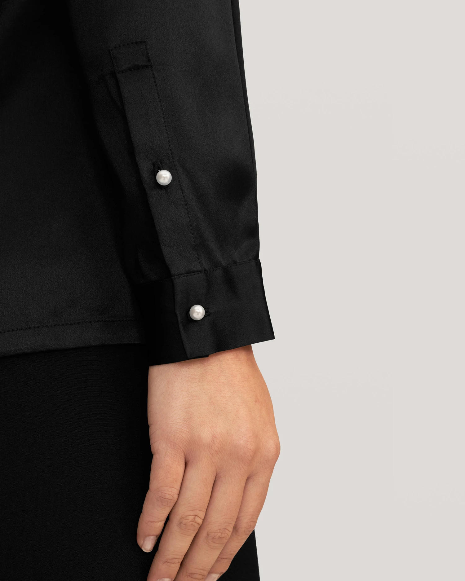 Women Classic Pearl Button Silk Shirt - Image 20