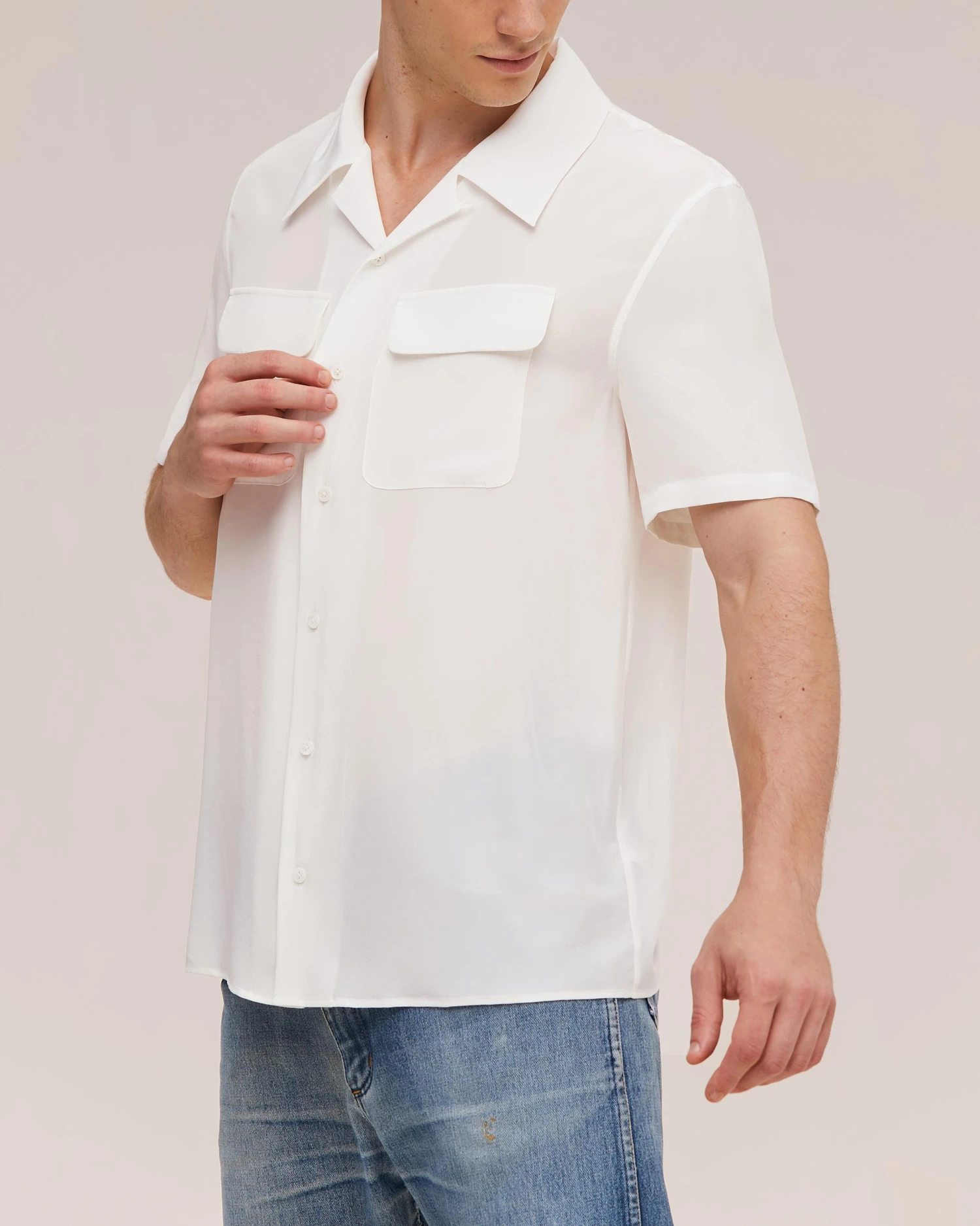 Men's Classic Short Sleeve Silk Shirt - Image 5