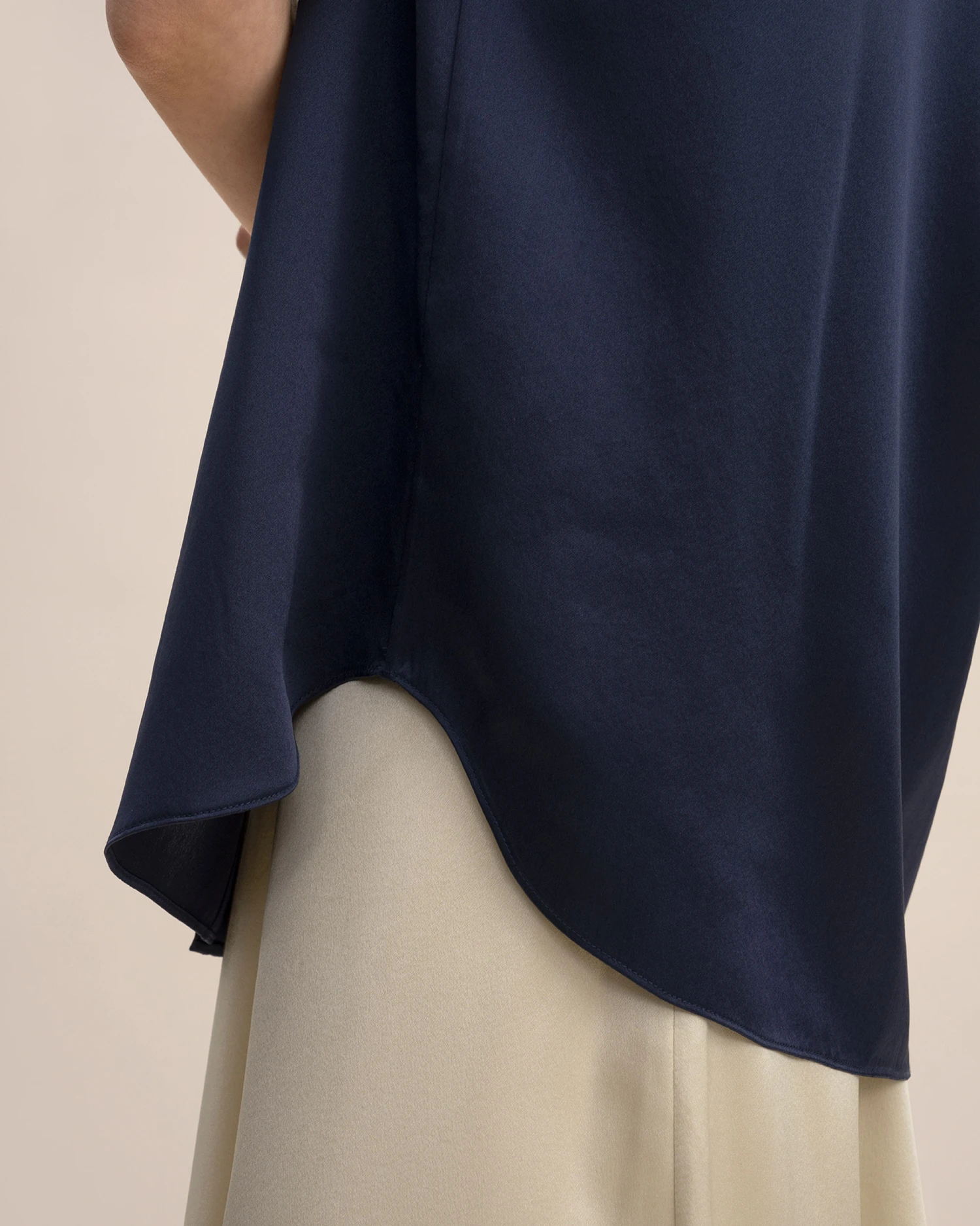 The Hibiscus Top - Image 6