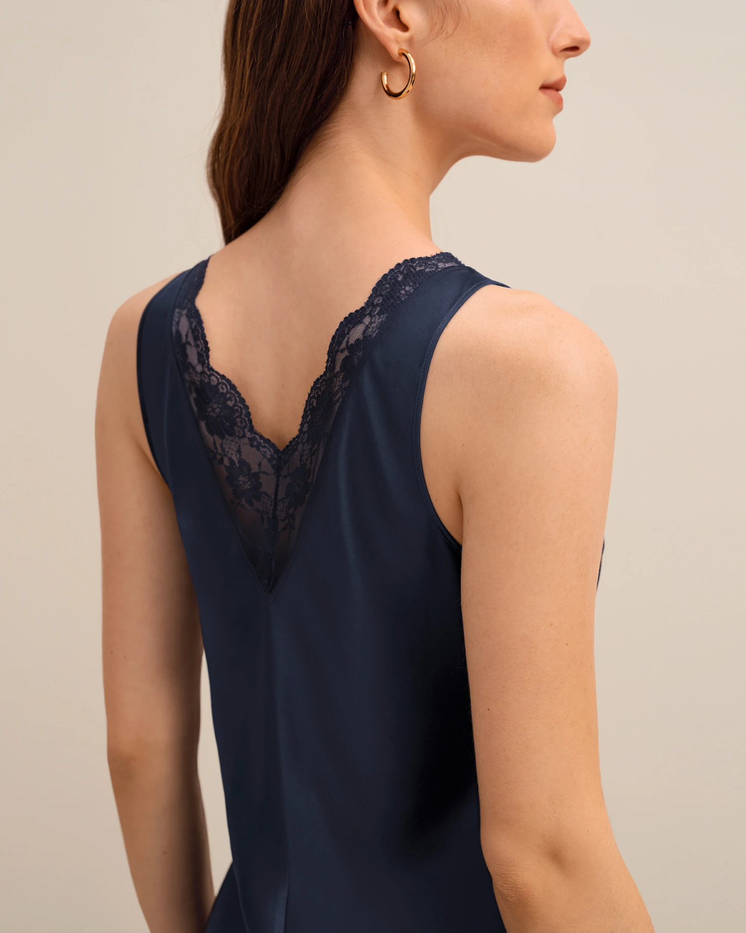 The Armeria Lace Dress - Image 6