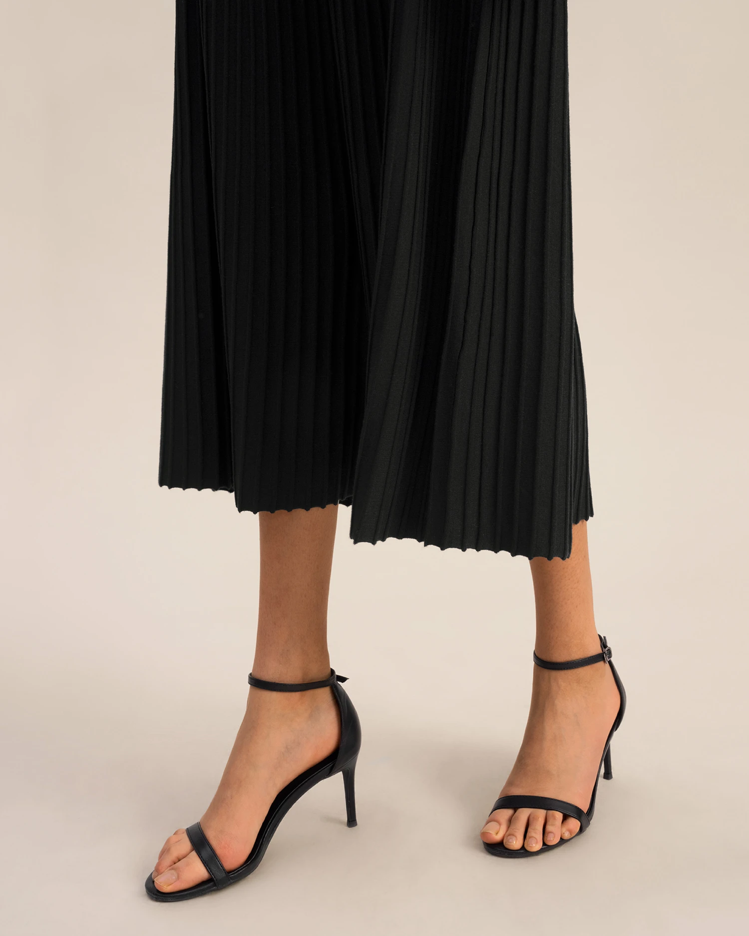 The Vivi Knit Dress - Image 6