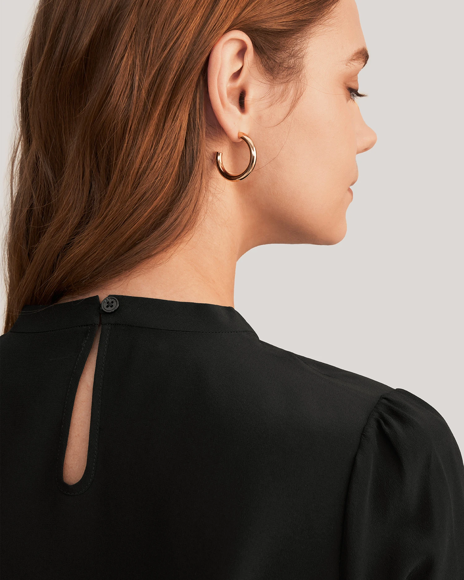 Elegant Casual Silk Tee With Rib Cuff - Image 20