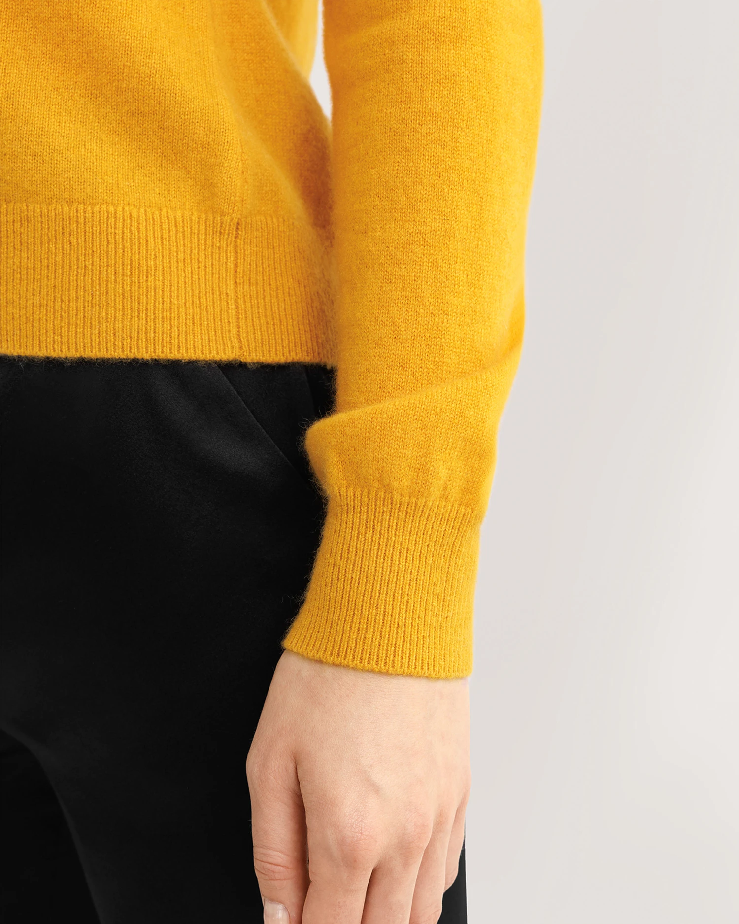 Cashmere Knitted V-neck Cardigan - Image 20