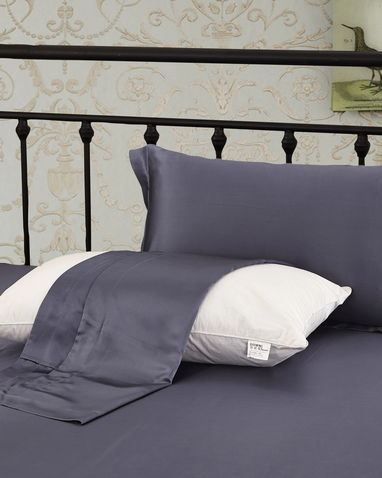 22 Momme Oxford Envelope Silk Pillowcase - Image 14