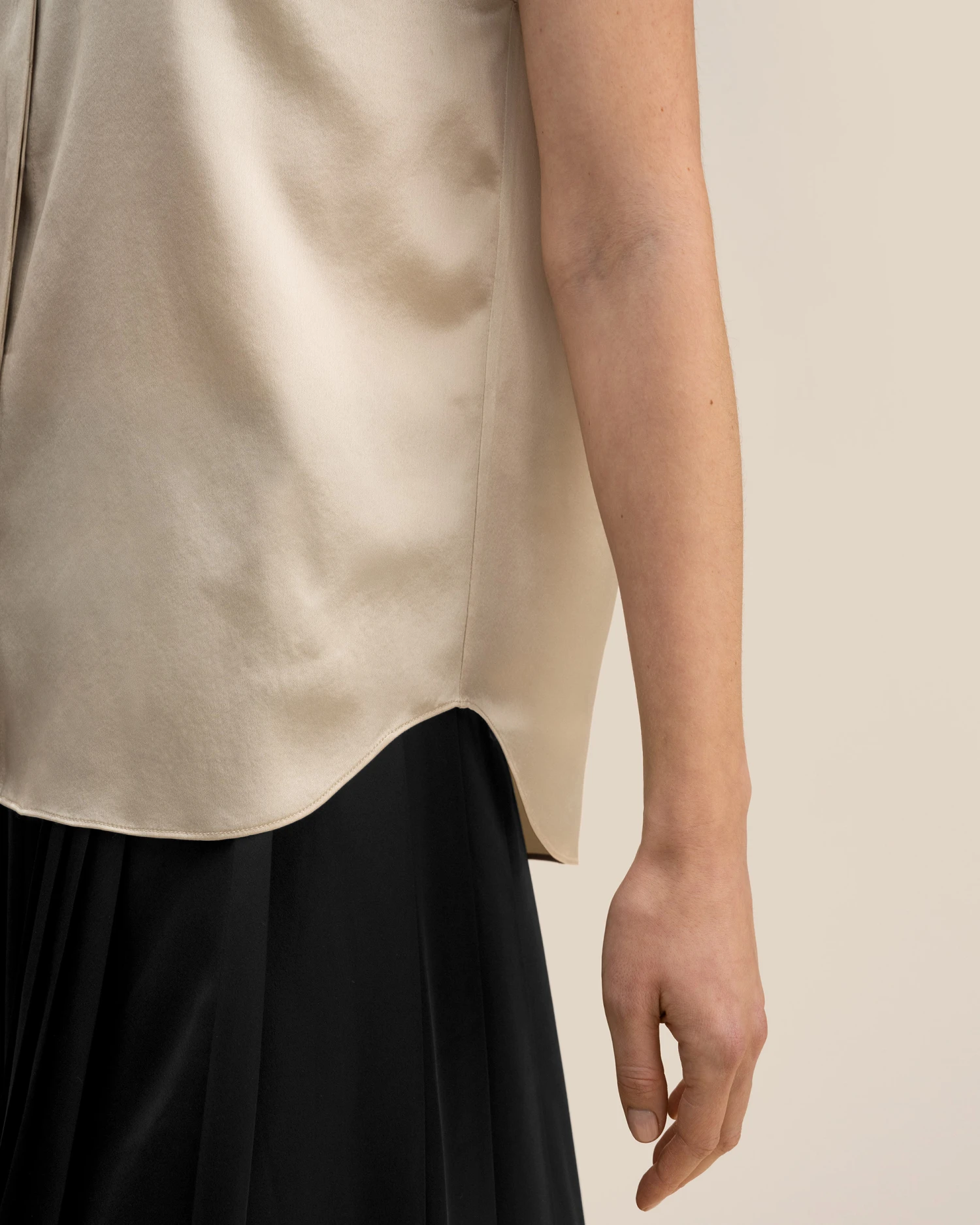 The Hibiscus Top - Image 13