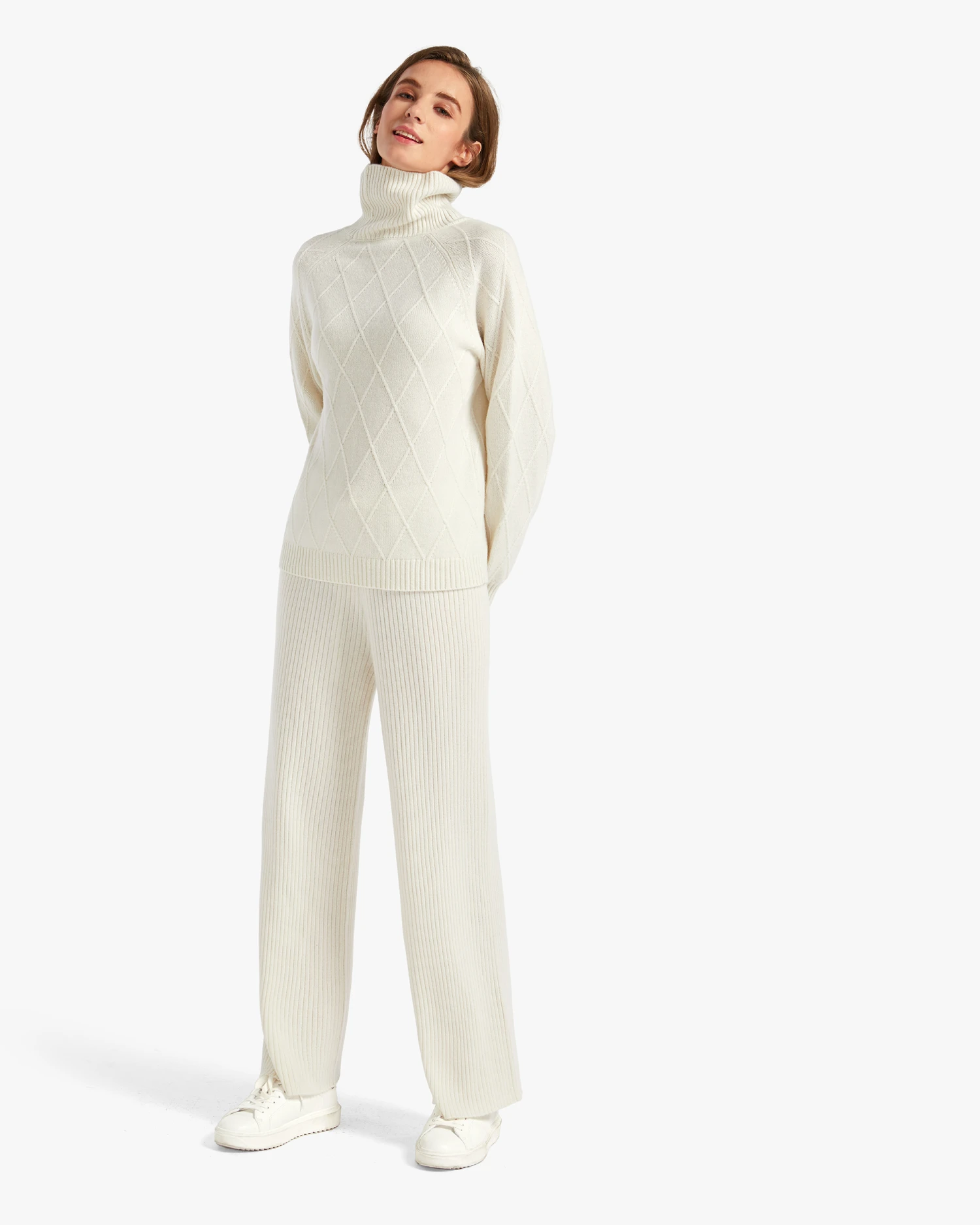Unique Diamond Knit Cashmere Turtleneck Sweater - Image 14